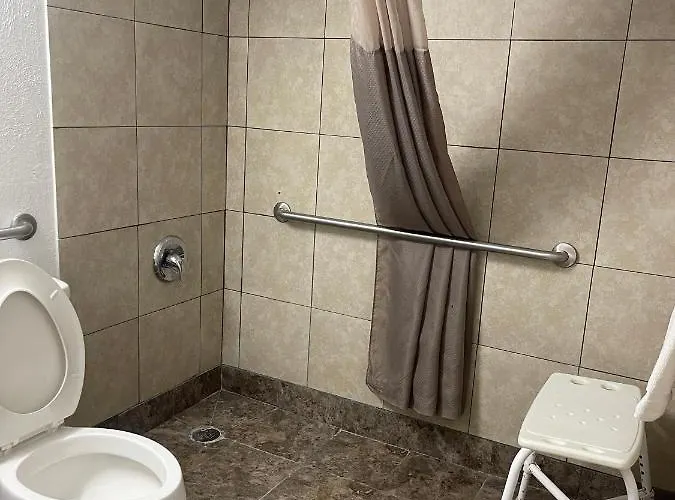 Regal 8 & 3*